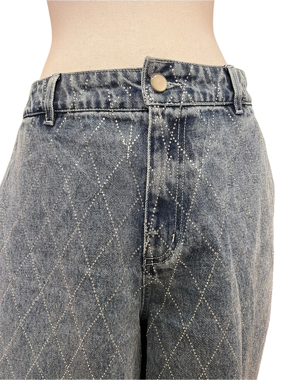 House of Harlow 1960 Rhinestone Diamond Wide Leg Jeans Size 28 - Picture 4 of 10